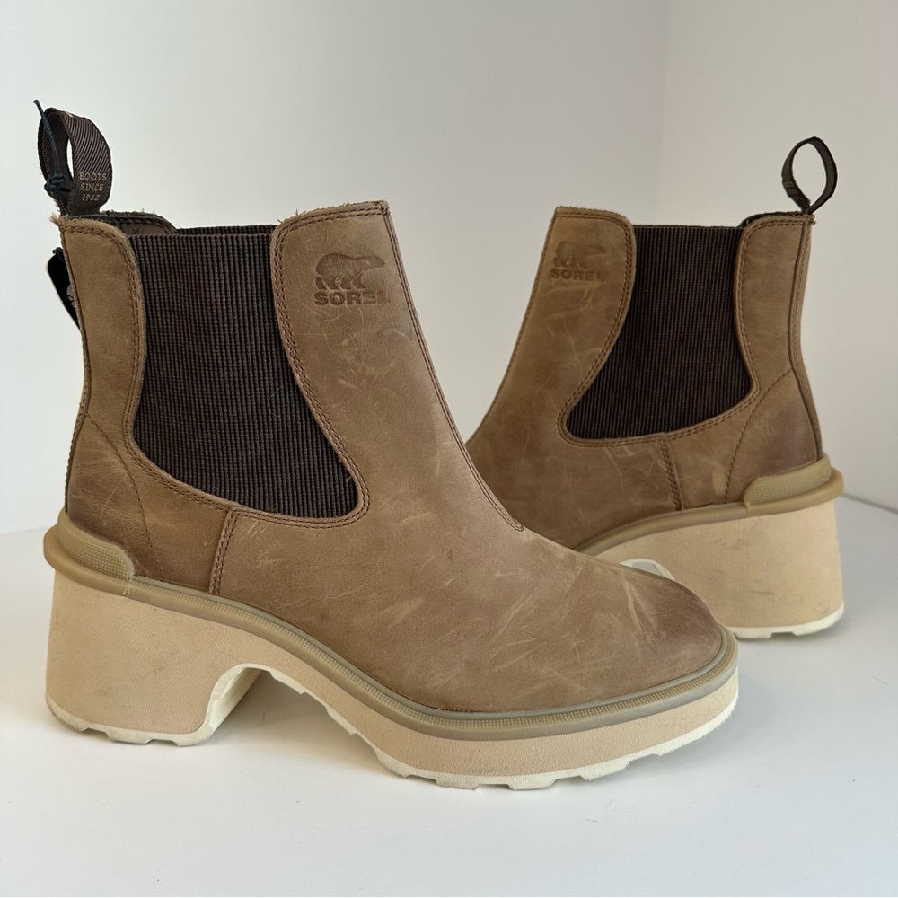 SOREL Women’s Hi-Line Heel Chelsea Boots, Size 9